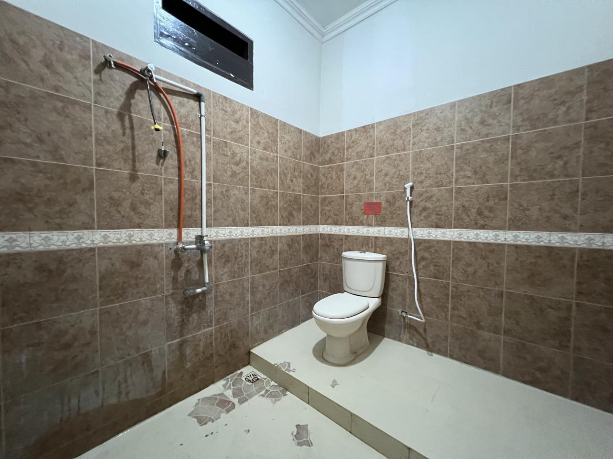 מלון נקסר Oyo 92098 Kost Orange Syariah מראה חיצוני תמונה